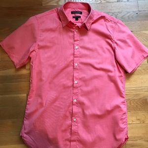 Banana Republic Men's short sleeved shirt Camden